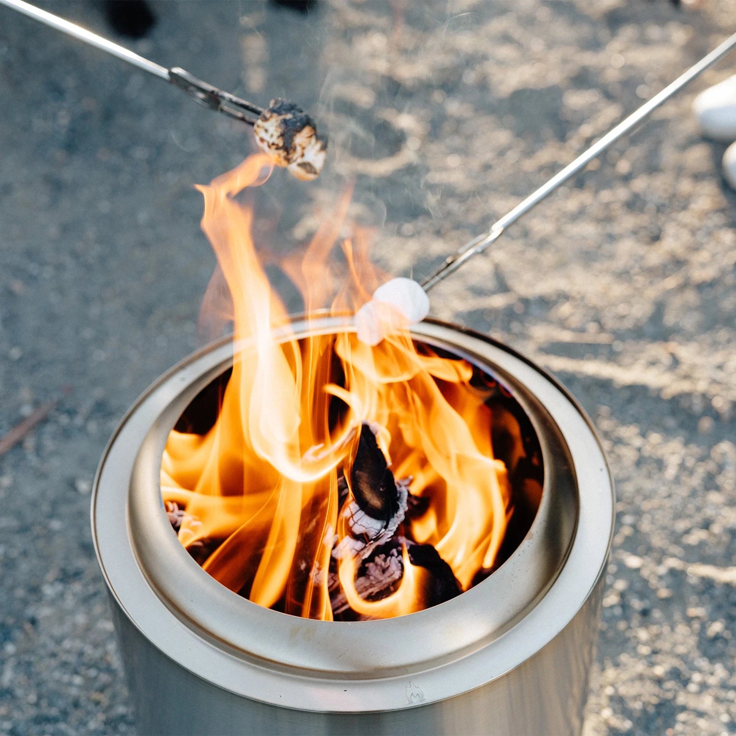 Ranger + Stand 2.0 Smokeless Fire Pit